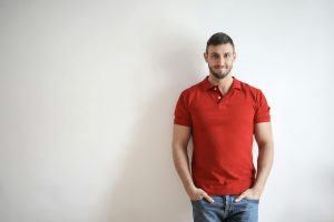 ポロシャツ重ね着がダサく見える原因